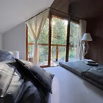 Suhaj 木屋